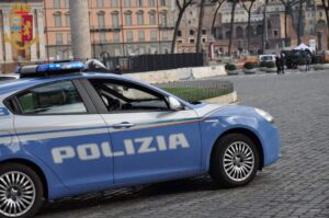 Ondata di arresti per furti. 26 persone assicurate alla giustizia dalla Polizia di Stato