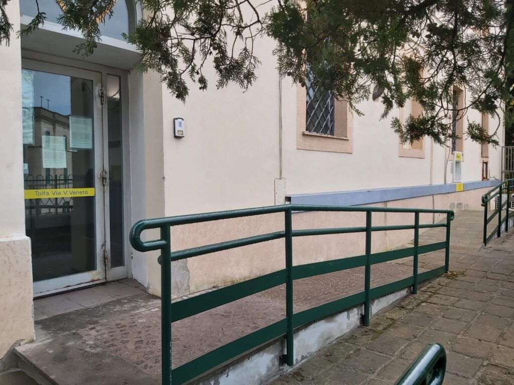 barriere architettoniche ufficio postale