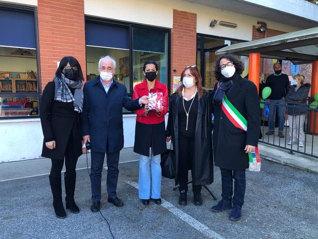 Cerveteri: taglio del nastro per la biblioteca del "Cena"