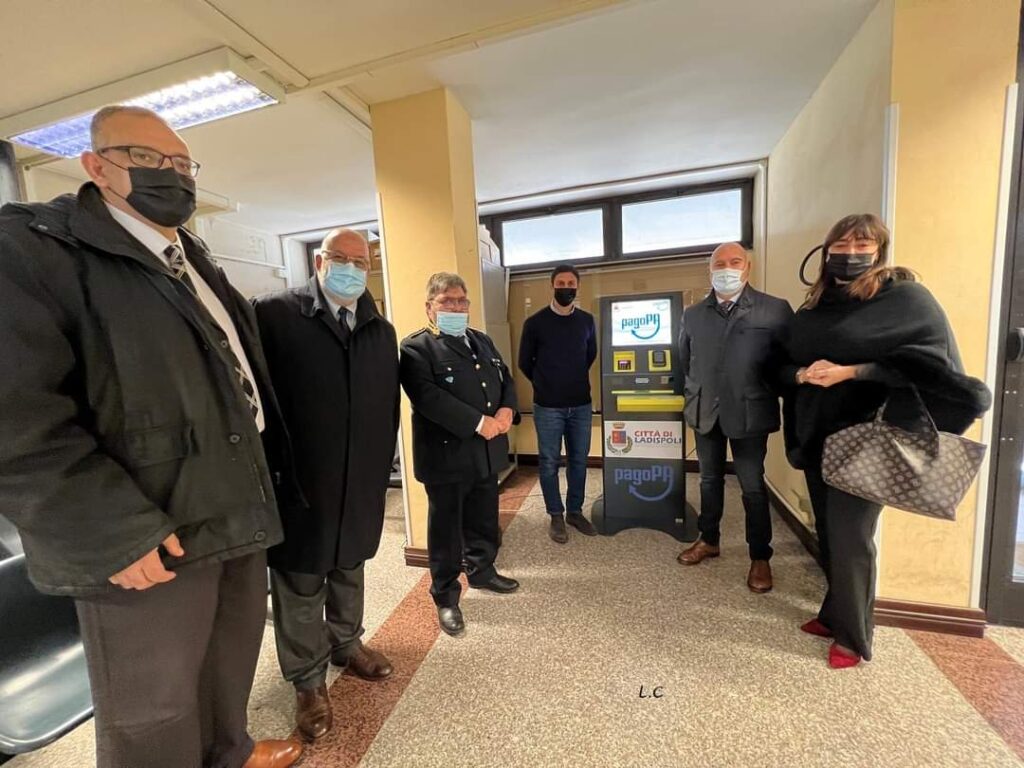 Ladispoli isola servizi cittadino