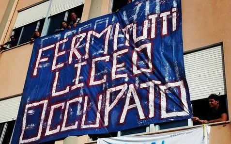studenti occupano liceo Vian