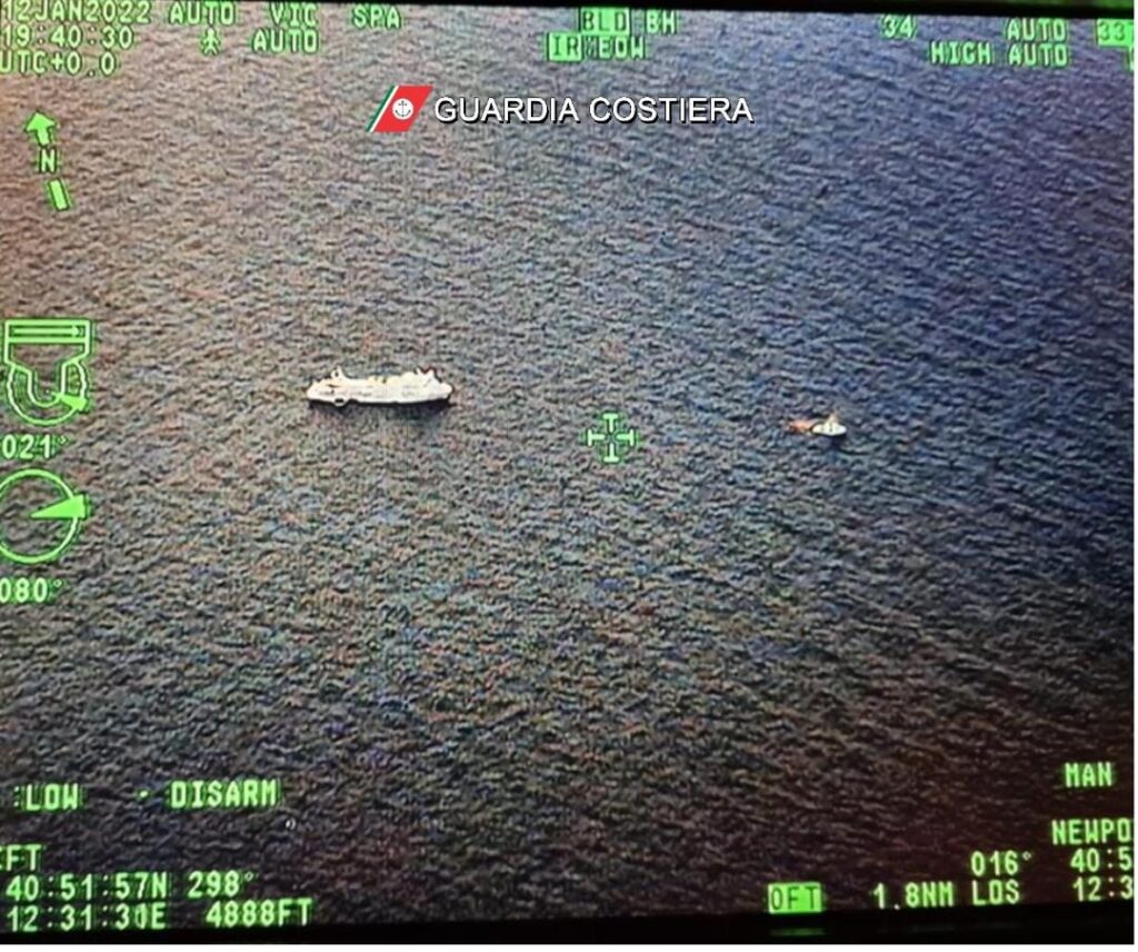 incendio Cargo guardia costiera