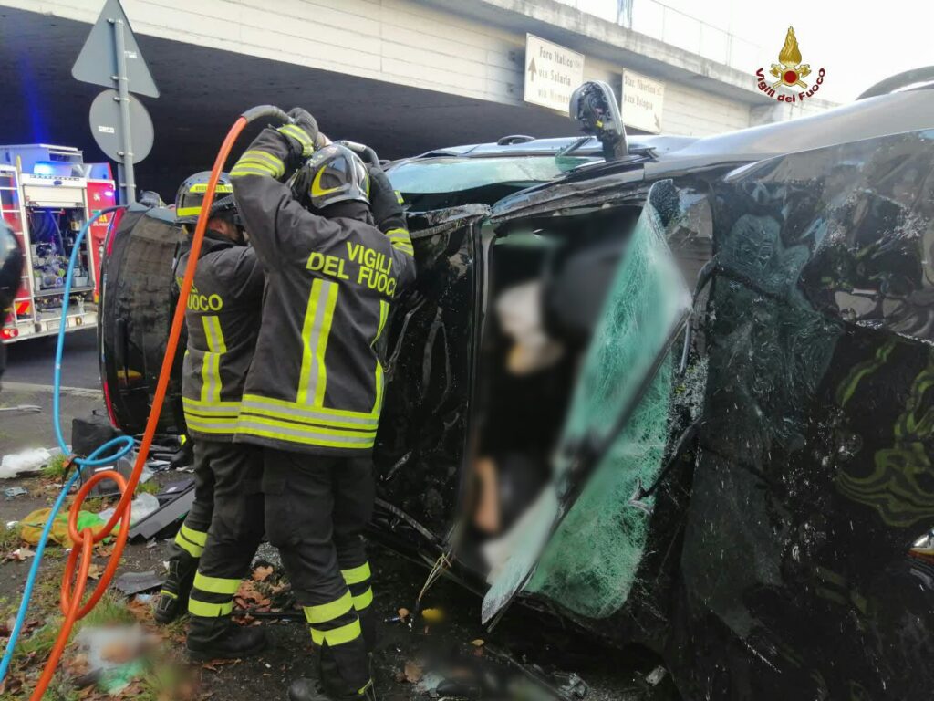 Precipita svincolo sopraelevato morto