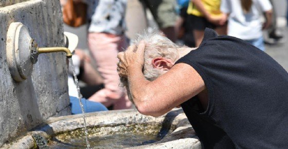 Allarme caldo africano: da Senior Italia FederAnziani il Decalogo salva vita per anziani e fragili