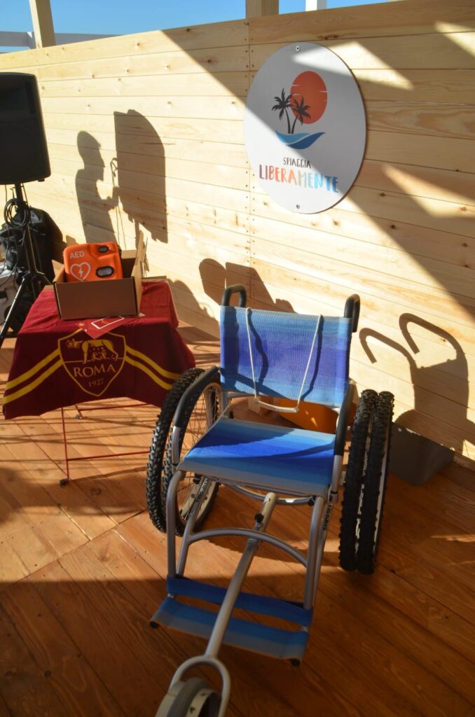 Accessibilità e diritti, Campo di Mare: la spiaggia “Liberamente” prorogata per tutto settembre