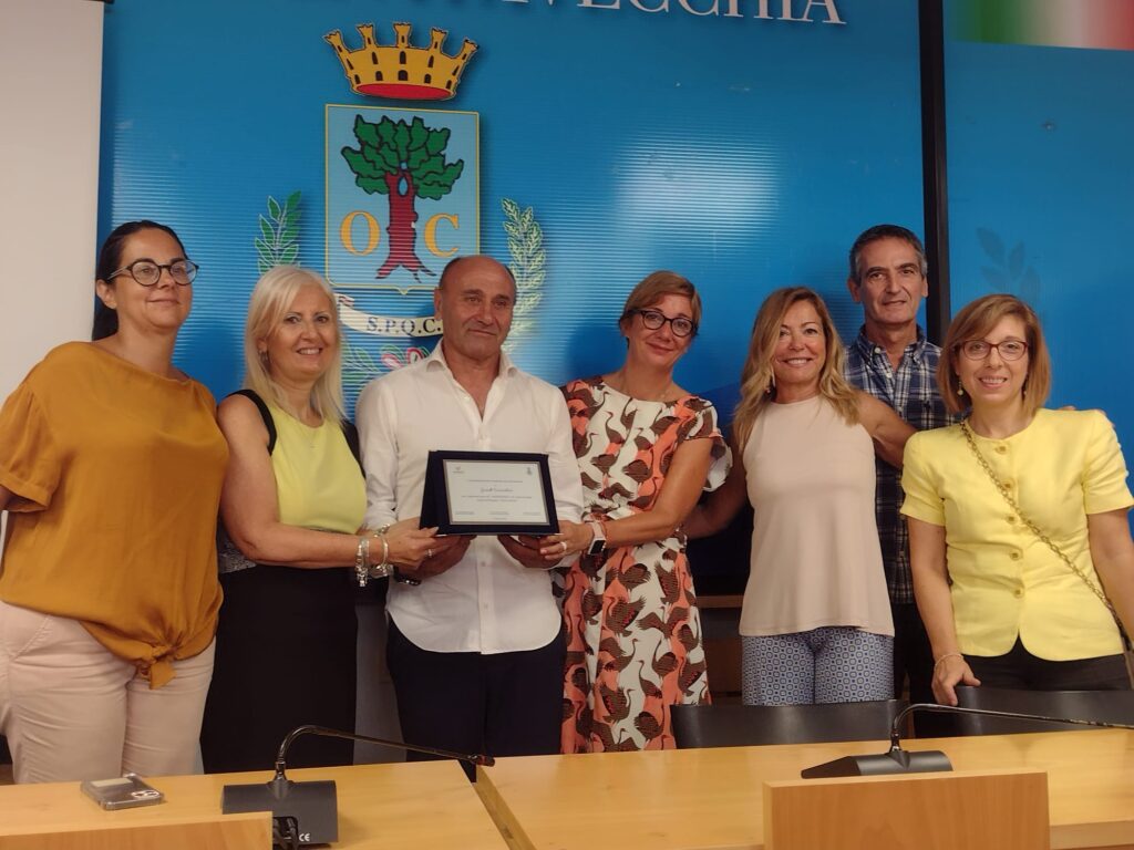 Civitavecchia: un premo in Comune per la "Pizza della Gentilezza"