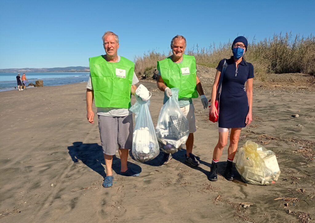 Ladispoli, oggi si svolge a Torre Flavia il “Grande evento Clean Up”. Cittadini, associazioni e famiglie in campo per l’ambiente