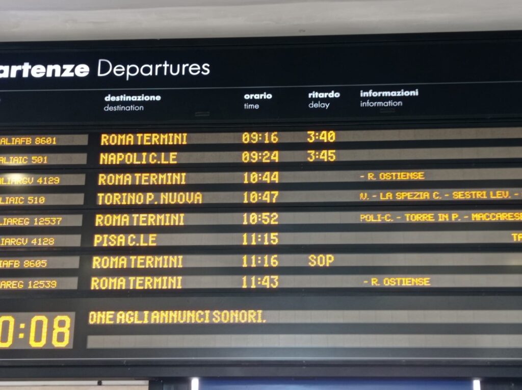 Disagio sulla linea Pisa-Roma, treni con più di 3 ore di ritardo