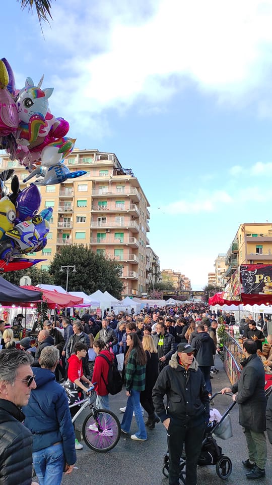 Ladispoli, si chiude oggi la Sagra del Carciofo. Alle 11.00 il concorso delle sculture di carciofi