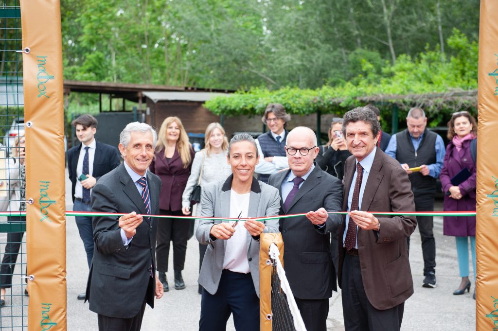 Circolo degli Esteri e Canottieri Aniene, collaborazione e apertura