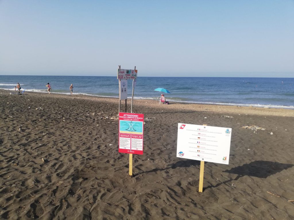Cerveteri, posizionati a Campo di Mare cartelli informativi sulle correnti di risacca