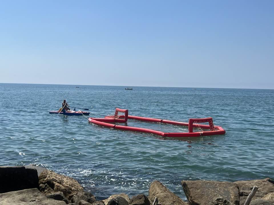 L'acquagol itinerante anima le spiagge di Ladispoli