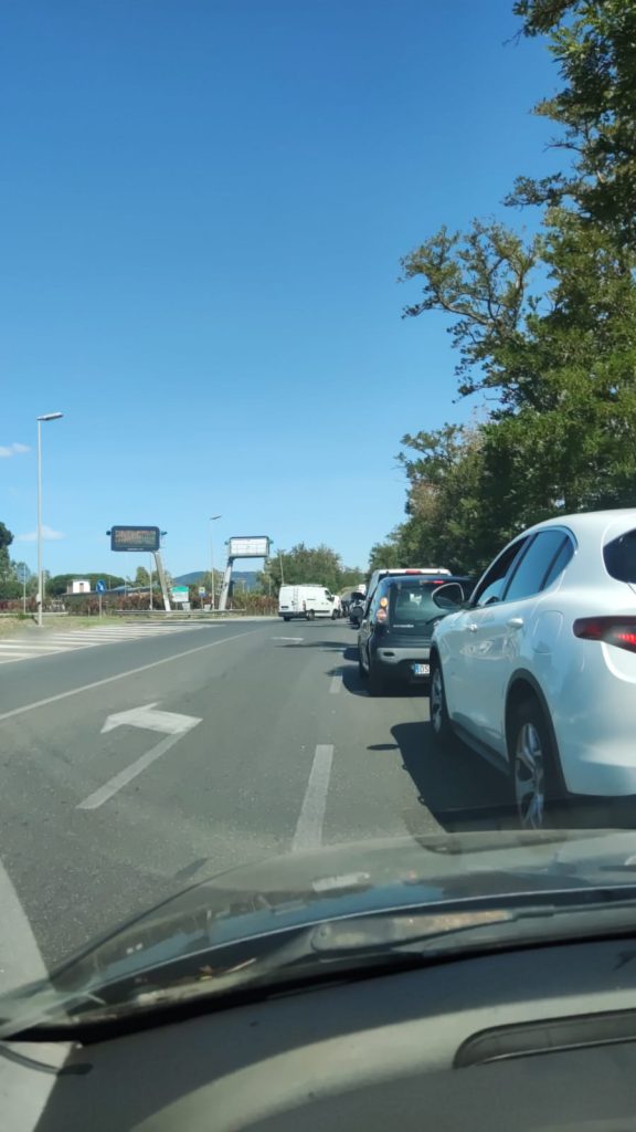 Cerveteri, traffico molto rallentato in entrata