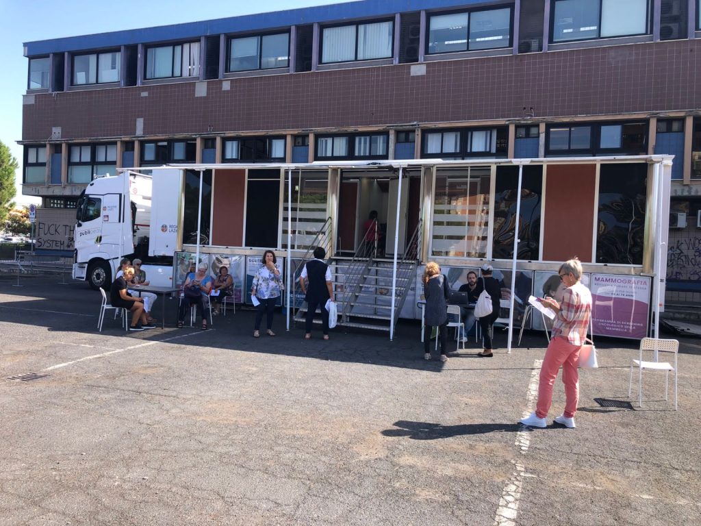 ASL Roma4: l'unità mobile della prevenzione arriva nel Distretto 2 a Ladispoli 