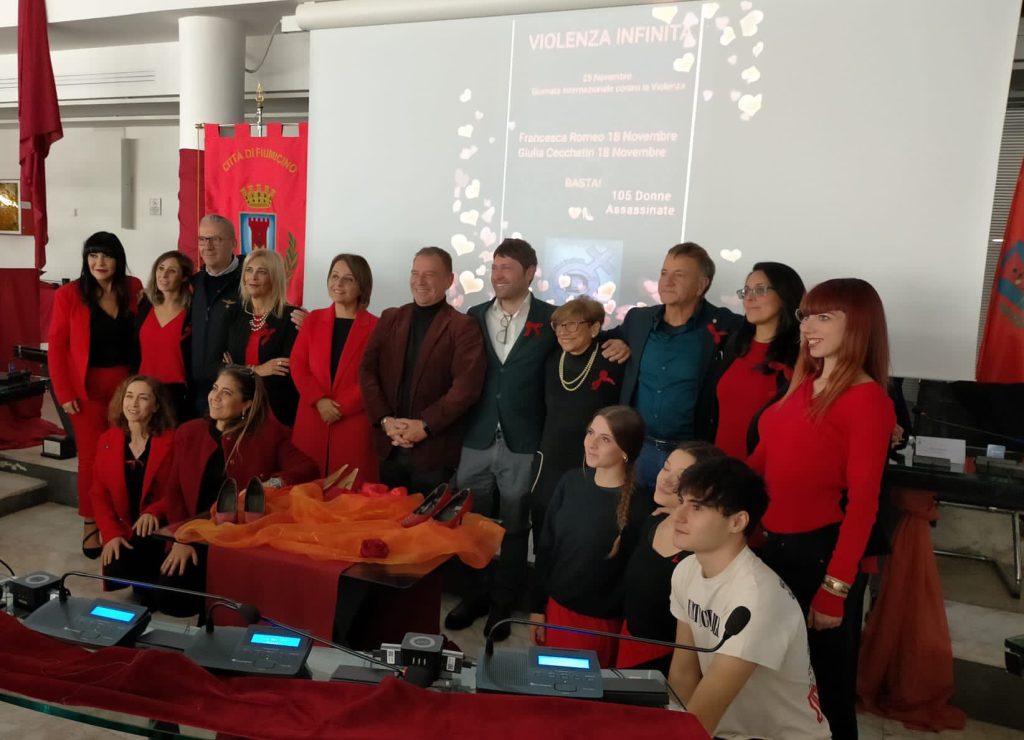 Fiumicino, successo per l'evento "Violenza Infinita…La donna nella Storia tra Amore e Tragedia” 