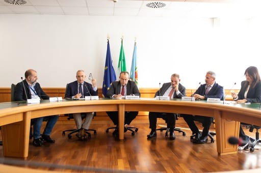 "Il Lazio pronto ad estendere la vaccinazione in farmacia: sarà la Regione pilota"