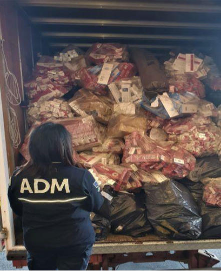 Civitavecchia, distrutti quasi 10mila chili di tabacchi sequestrati