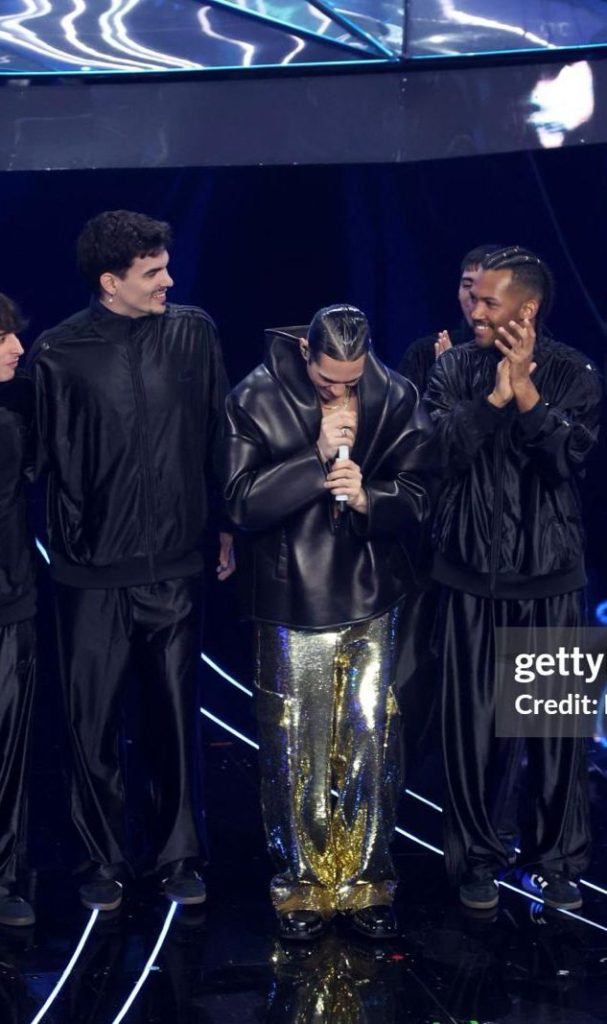 Filippo Morani sul palco dell'Ariston, un cerveterano a Sanremo