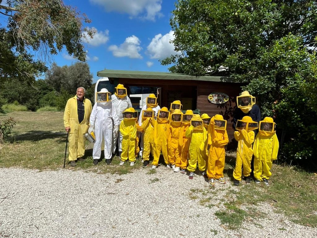 “Salviamo la regina”, dai ragazzi il progetto sulle api nel Parco Bracciano-Martignano
