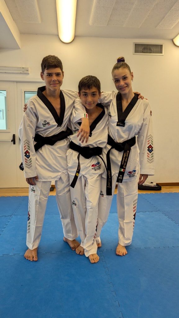 Taekwondo: Stagione di Successi per gli Atleti della Sport For You Due