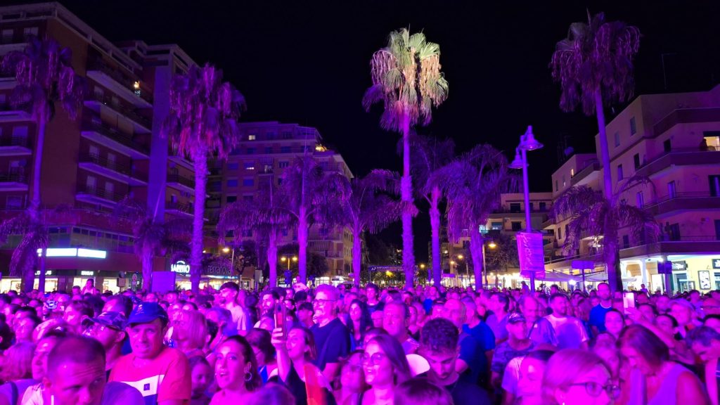 Ladispoli: “Back 2 School” - Il Laser Party per i Giovani per salutare l'estate