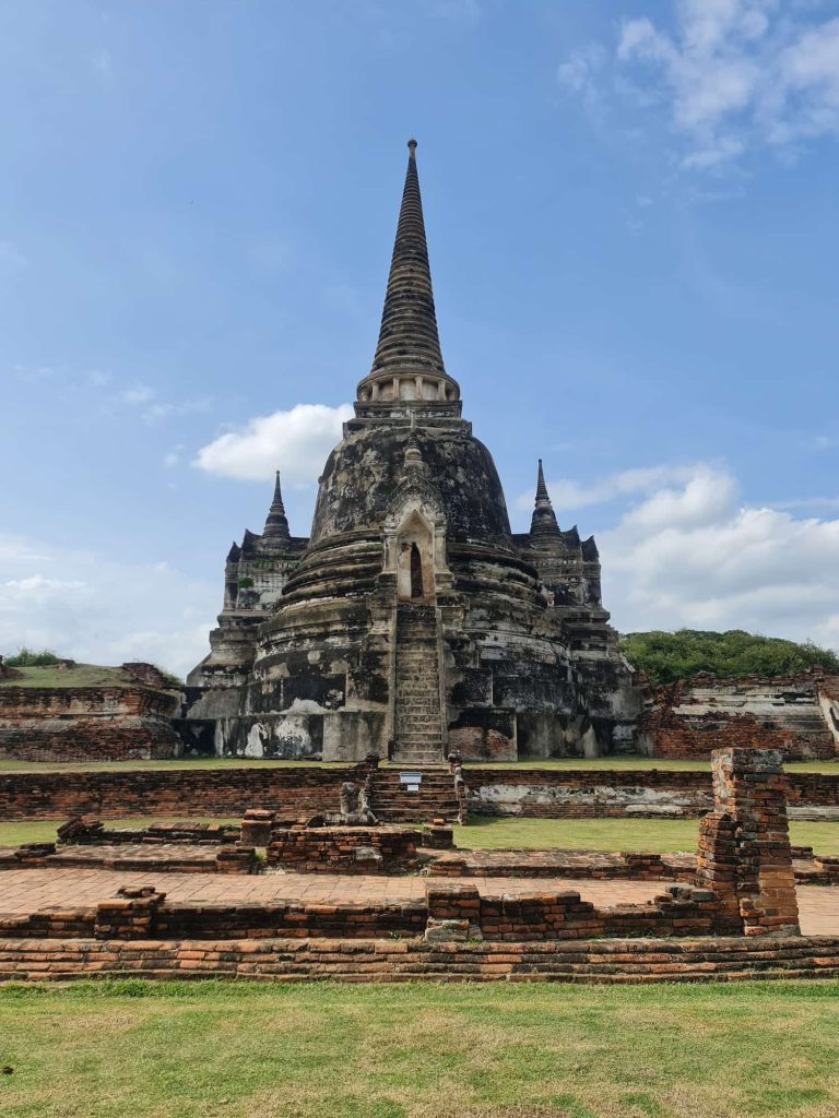 Da Cerveteri a Bali. Gli straordinari viaggi in bicicletta di Valerio Rossi attraverso l’Asia