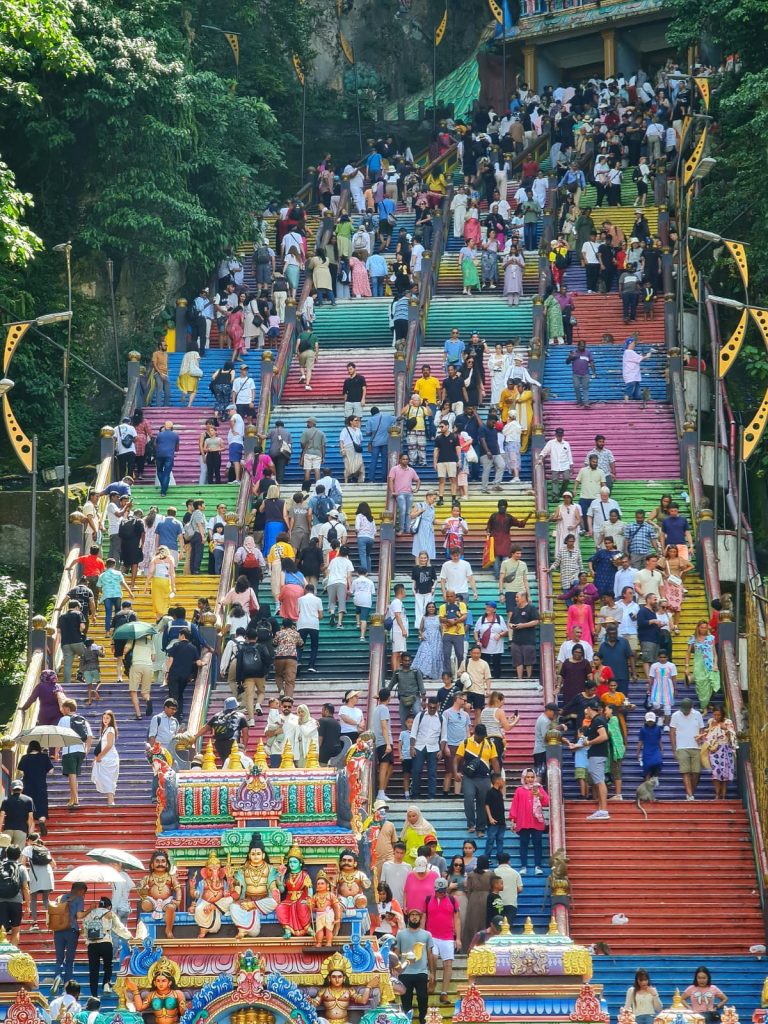 Da Cerveteri a Bali. Gli straordinari viaggi in bicicletta di Valerio Rossi attraverso l’Asia
