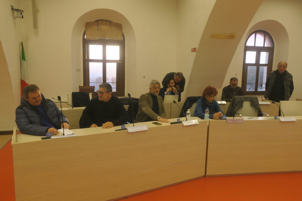 Cerveteri, assenti i consiglieri di maggioranza: annullato il consiglio comunale