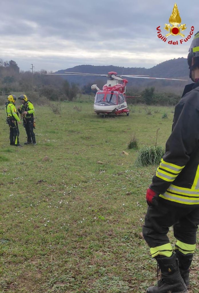 Soccorso dai Vigili del Fuoco un escursionista colto da malore sui Monti della Tolfa