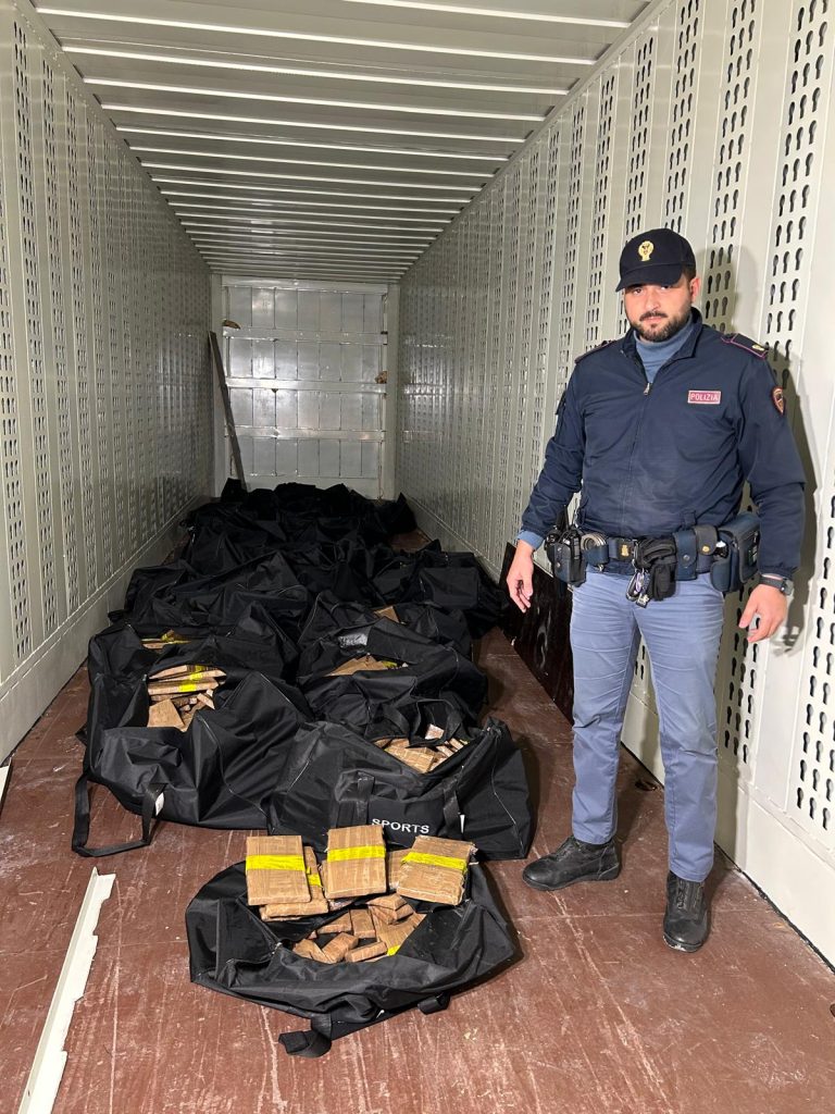 Capena, arrestato dalla Polizia per spaccio un cittadino di origine marocchina