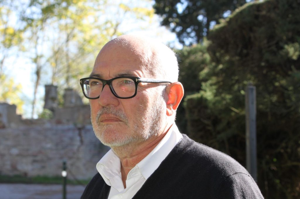 “Due valigie a testa” di Angelo Alfani, venerdì 9 maggio la presentazione a Ladispoli