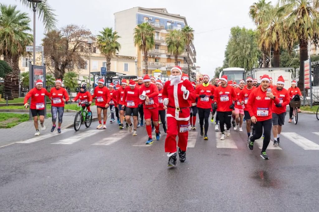 Il 13 dicembre, con la “Corsa di Natale”, Ladispoli torna a correre per donare un sorriso ai bambini del Bambino Gesù