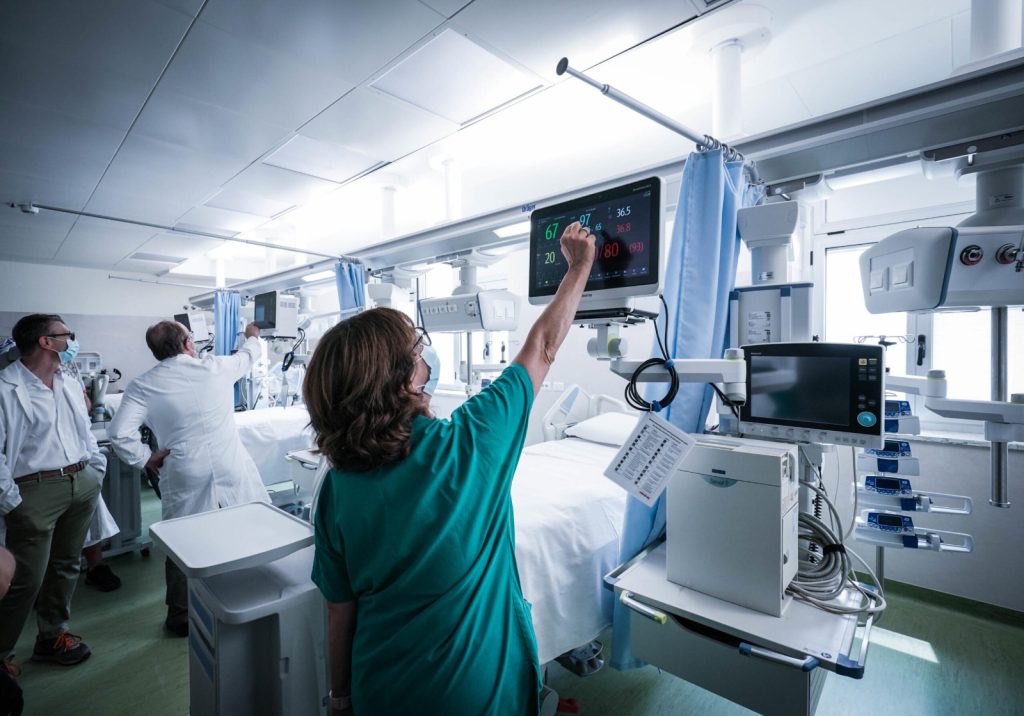 Sanità territoriale, FdI: “Inaccettabile tagliare posti di lavoro. Servono scelte calibrate sui bisogni reali”