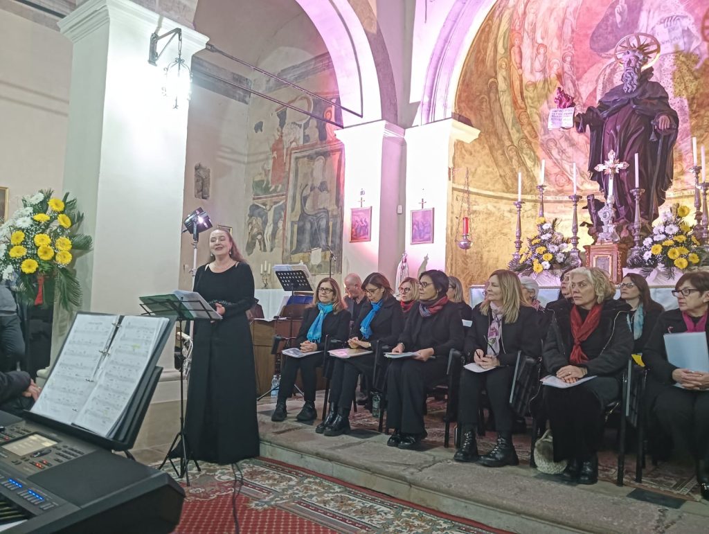 Cerveteri, nella Chiesa di Sant’Antonio Abate, nel rione la Boccetta, si è rappresentata ieri l’anima di una Cerveteri che non esiste più