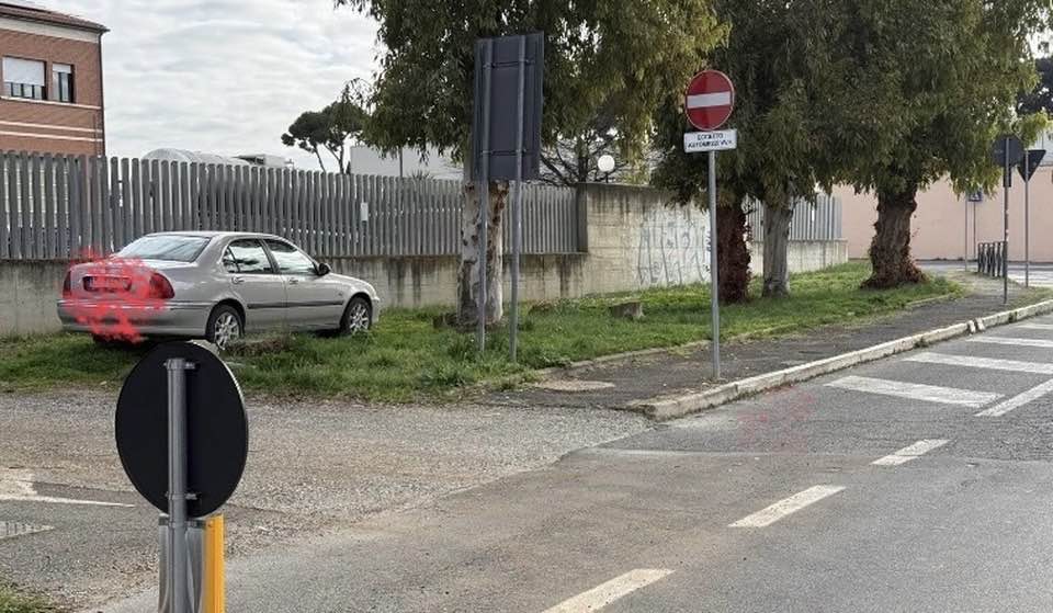 Orsomando a Ferri: “Sulla viabilità davanti l’uscita della caserma dei Vigili del Fuoco ci sono stati ritardi e rischi evitabili”