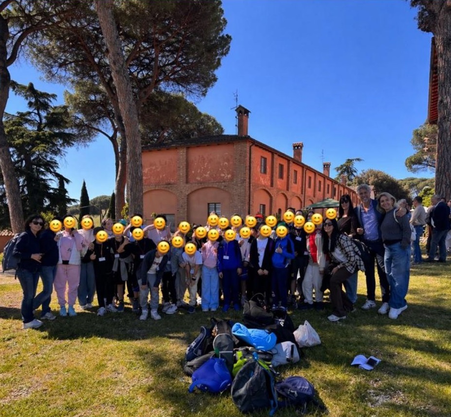 Cerveteri, i bambini dell’IC Marina di Cerveteri in visita a Floracult, nella tenuta delle sorelle Fendi