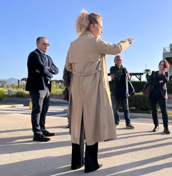 Piazza Prima Rosa, Gubetti: “Ritardi gravissimi e inaccettabili. La ditta appaltatrice è l’unica responsabile”