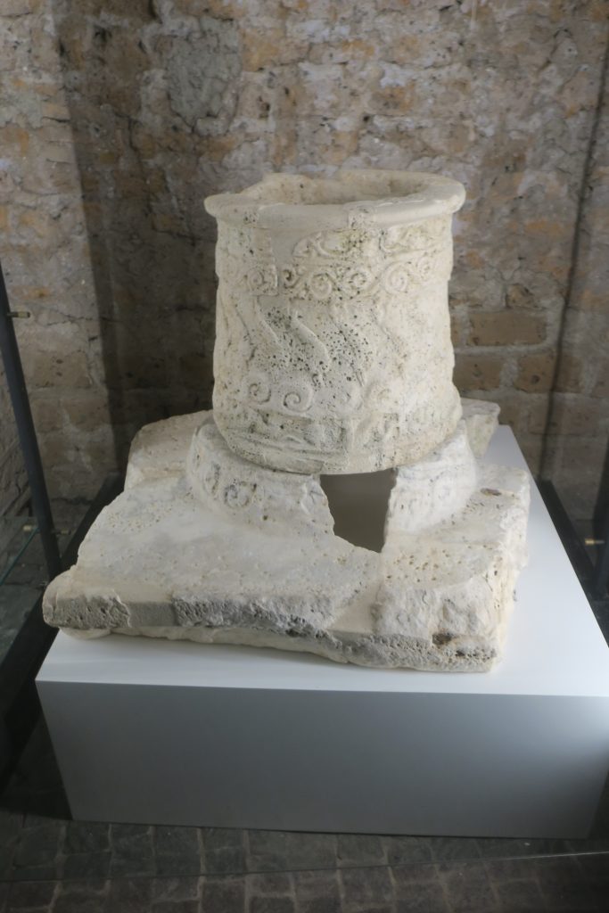 Cerveteri, l’incredibile storia del Puteale del santuario di Sant’Antonio. Ieri finalmente esposte nel Museo Nazionale Etrusco di Cerveteri