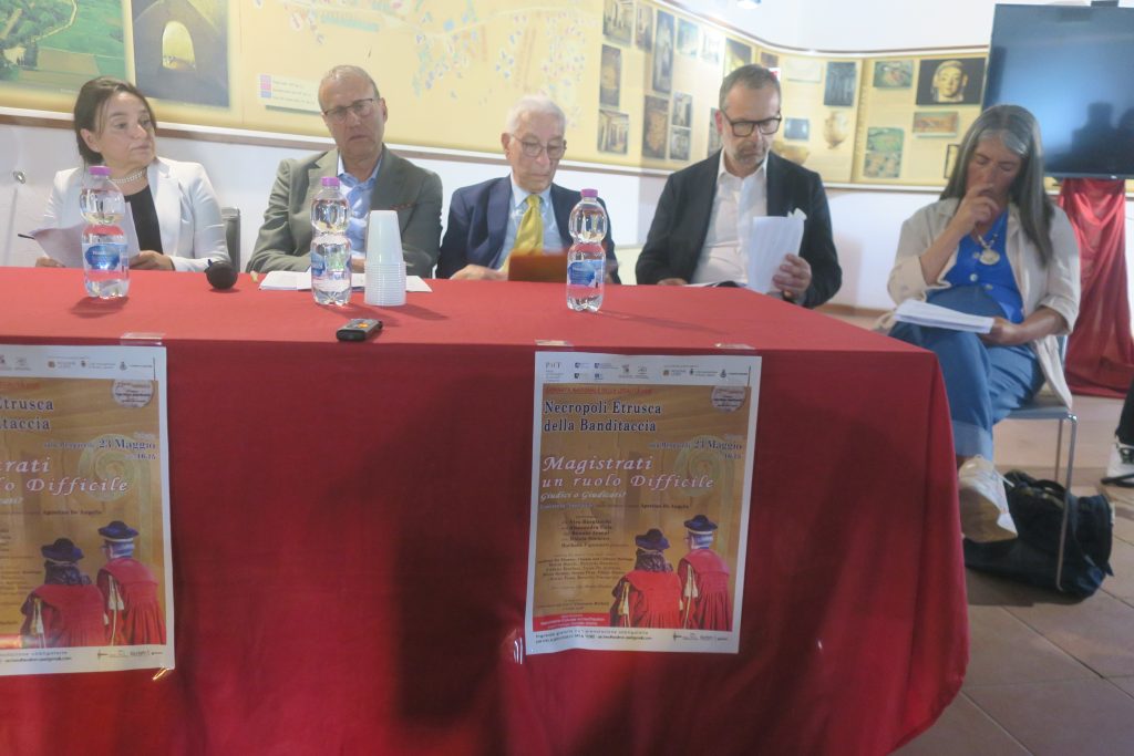 Cerveteri, alla Banditaccia la memoria di Capaci diventa riflessione sul ruolo dei magistrati