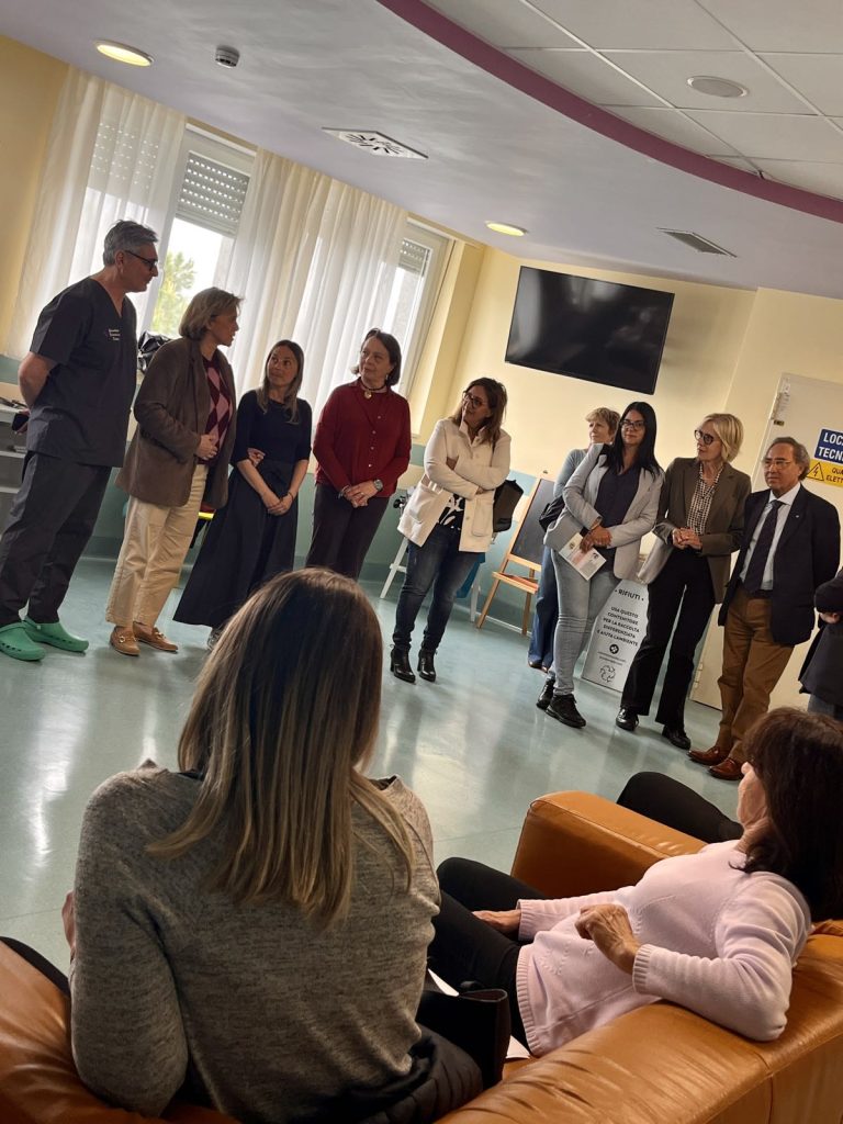 Asl Roma 4, nasce "Mamme a casa": sostegno alle neomamme anche dopo il rientro dall'ospedale