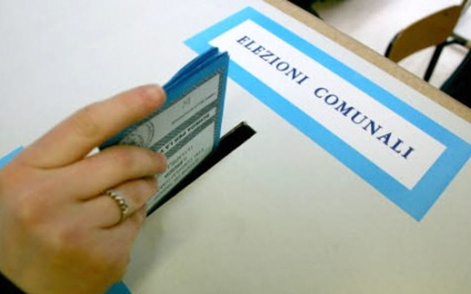 Elezioni comunali, arriva il taglia-ballottaggi. Ma la riforma slitta al 2027