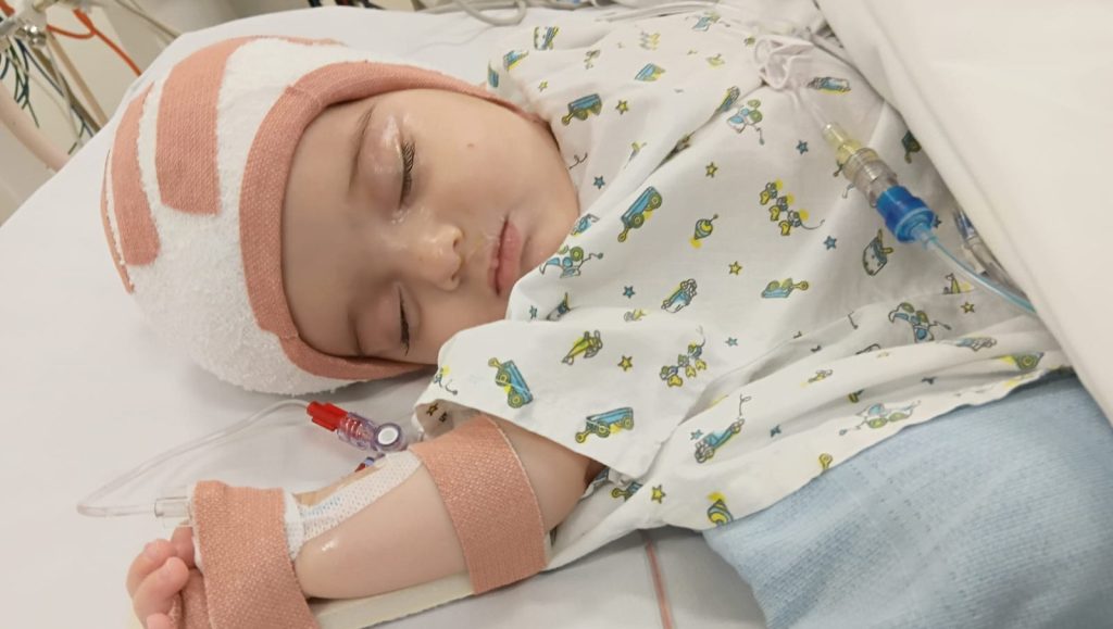 Ladispoli, la richiesta di aiuto per una bambina di cinque mesi operata in Australia