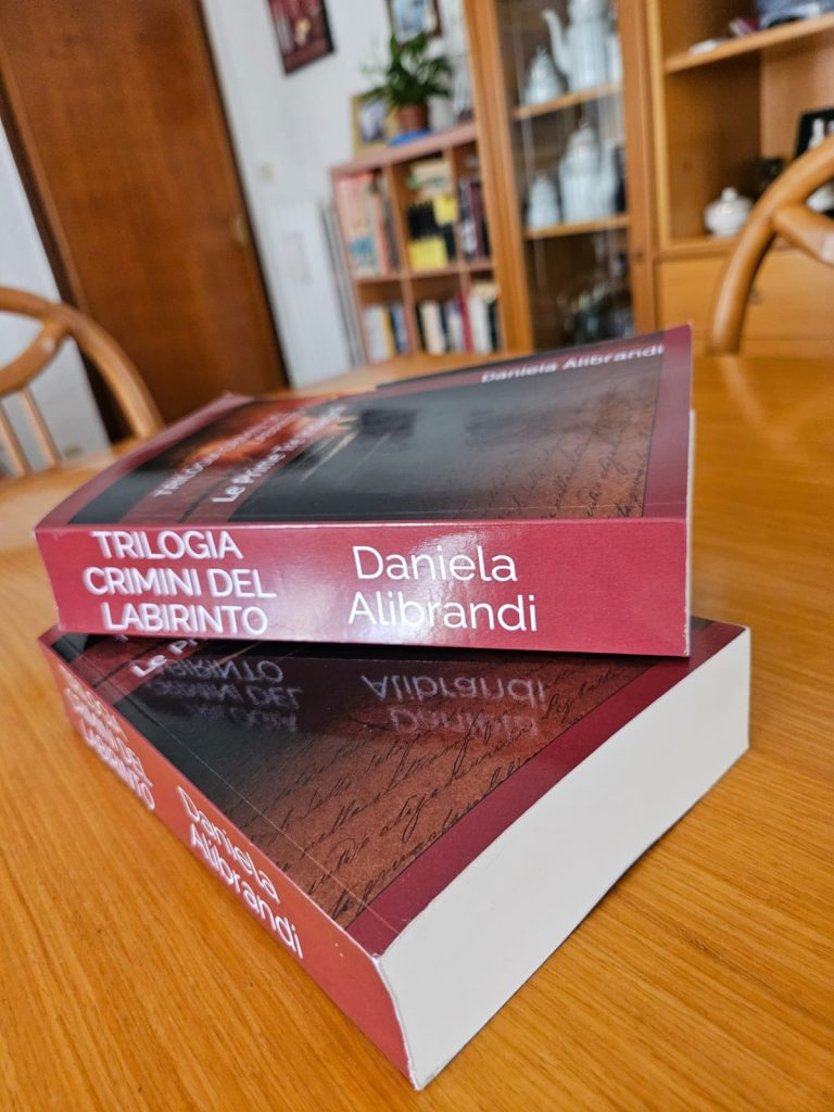 Daniela Alibrandi, il commissario Rosco torna nelle librerie, e guarda al mondo