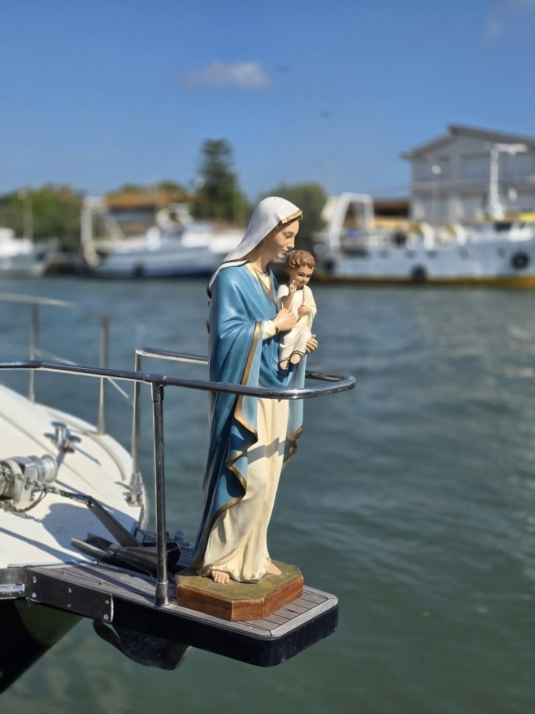 Maria Stella del Mare lungo il litorale: oltre 120 chilometri di fede e speranza