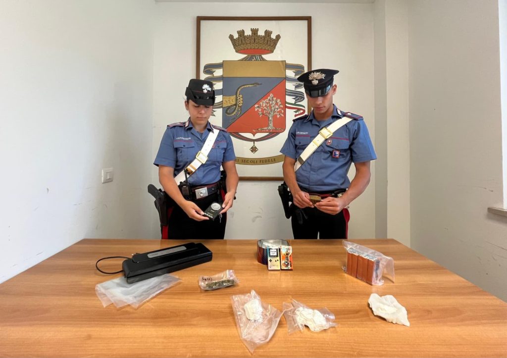 Ladispoli, offensiva dei Carabinieri contro lo spaccio: tre arresti e maxi sequestro di droga in una settimana