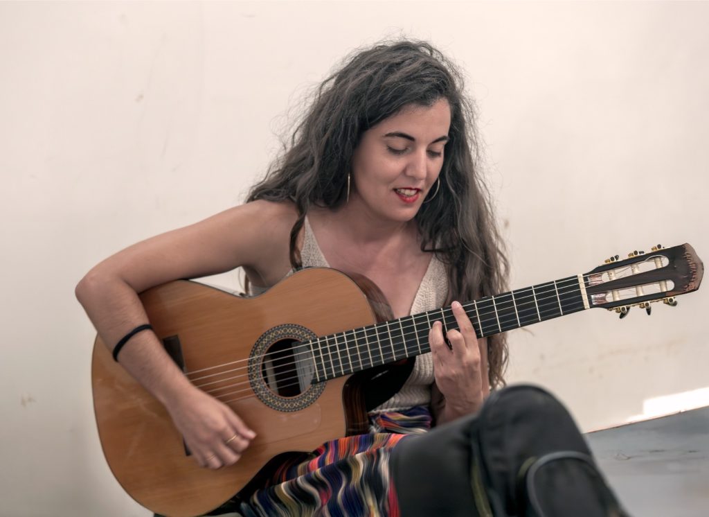 Cecilia Baliva, la giovane cantante che a Cerveteri ha trovato la serenità per provarci davvero