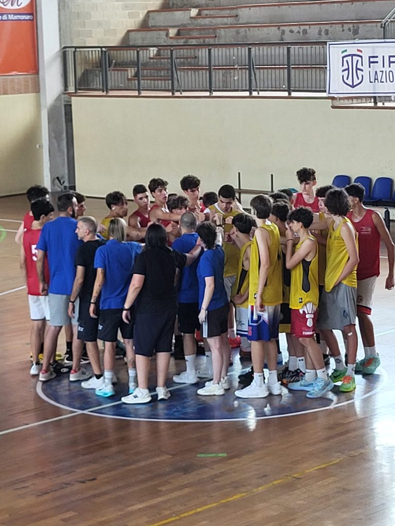 Il giovane cestista Patrik Burca tra i migliori Under 14 del Lazio