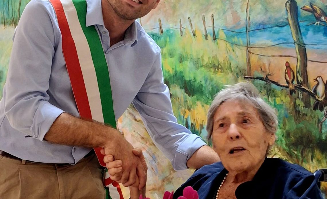 Santa Marinella, Leda Trebiani compie 102 anni: festa allo Stella Maris