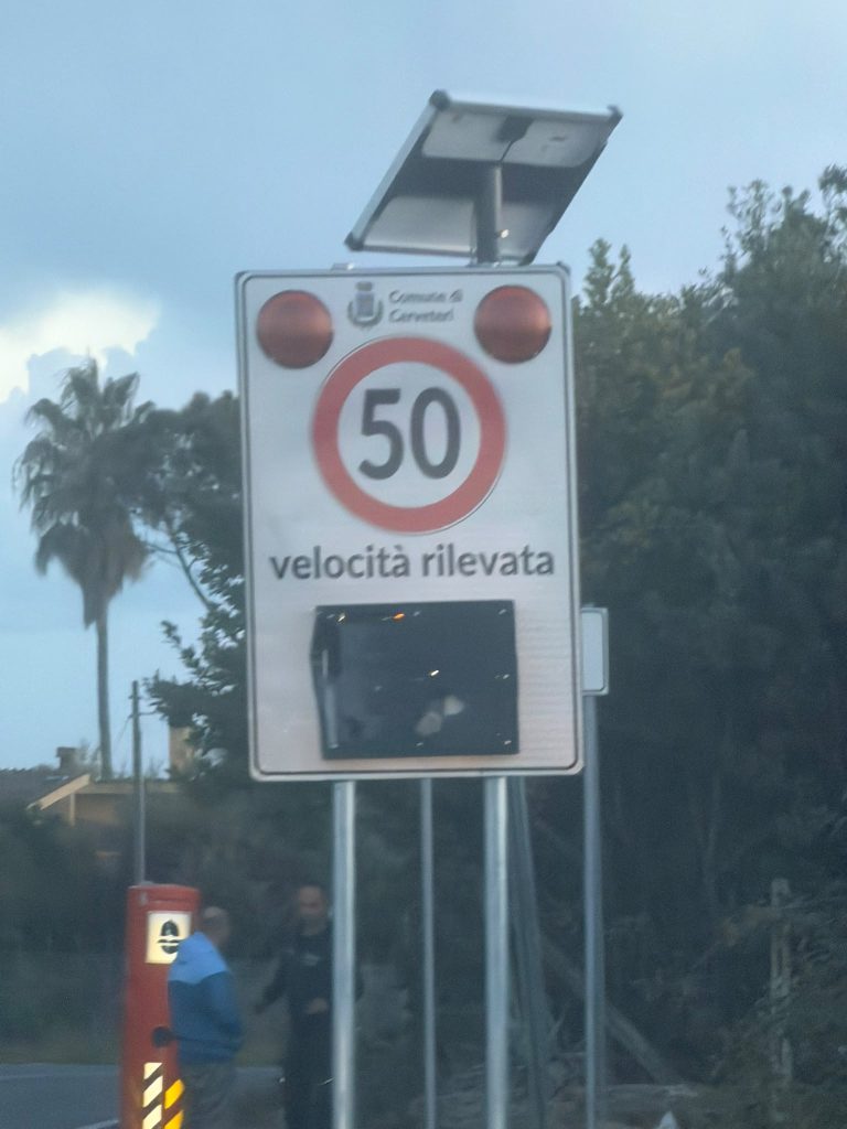 Vandalizzato il rilevatore di velocità di via Doganale, il Vicesindaco Ferri: "Atto indegno e deplorevole, chi paga è la collettività"