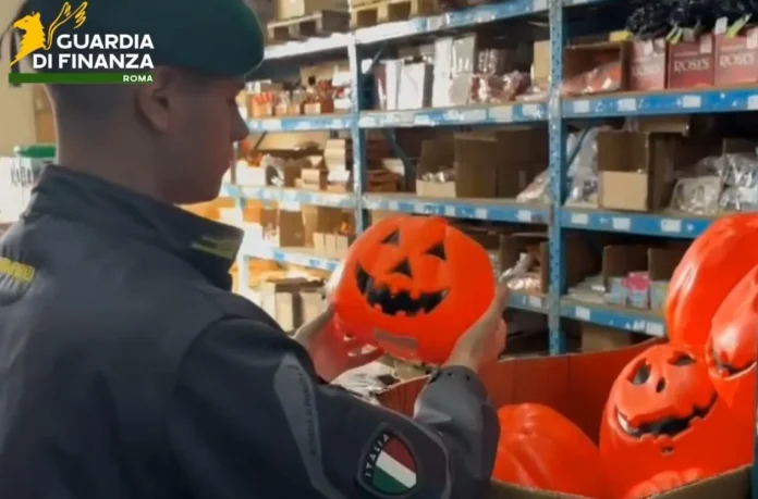 Ladispoli, maxi sequestro della Guardia di Finanza: oltre 54 mila articoli non sicuri in un grande magazzino